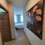 B75 Apartman *