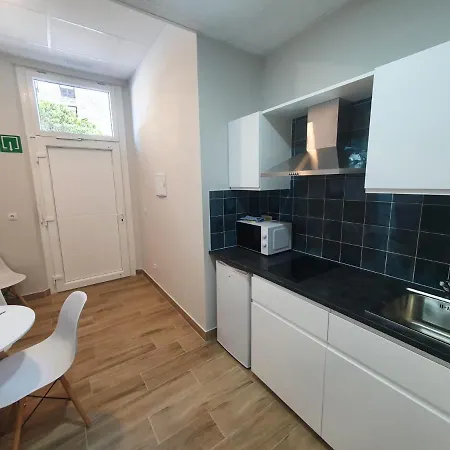 Apartamento B75 *