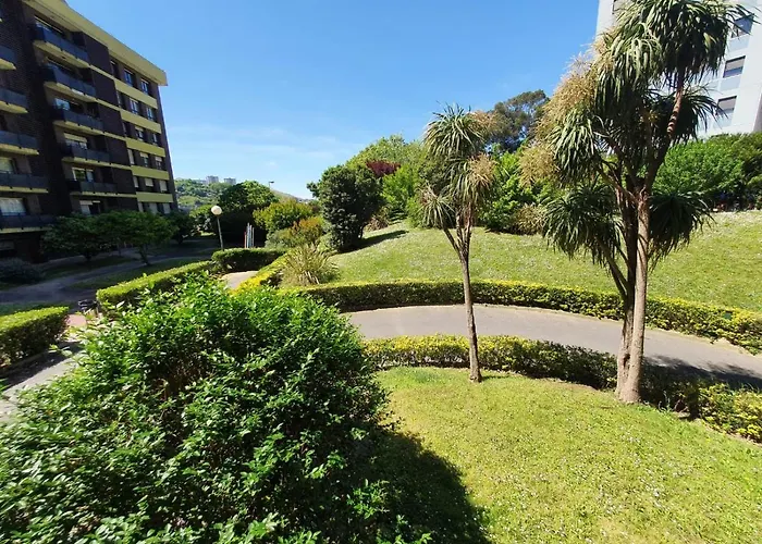 Апартаменты B75 *